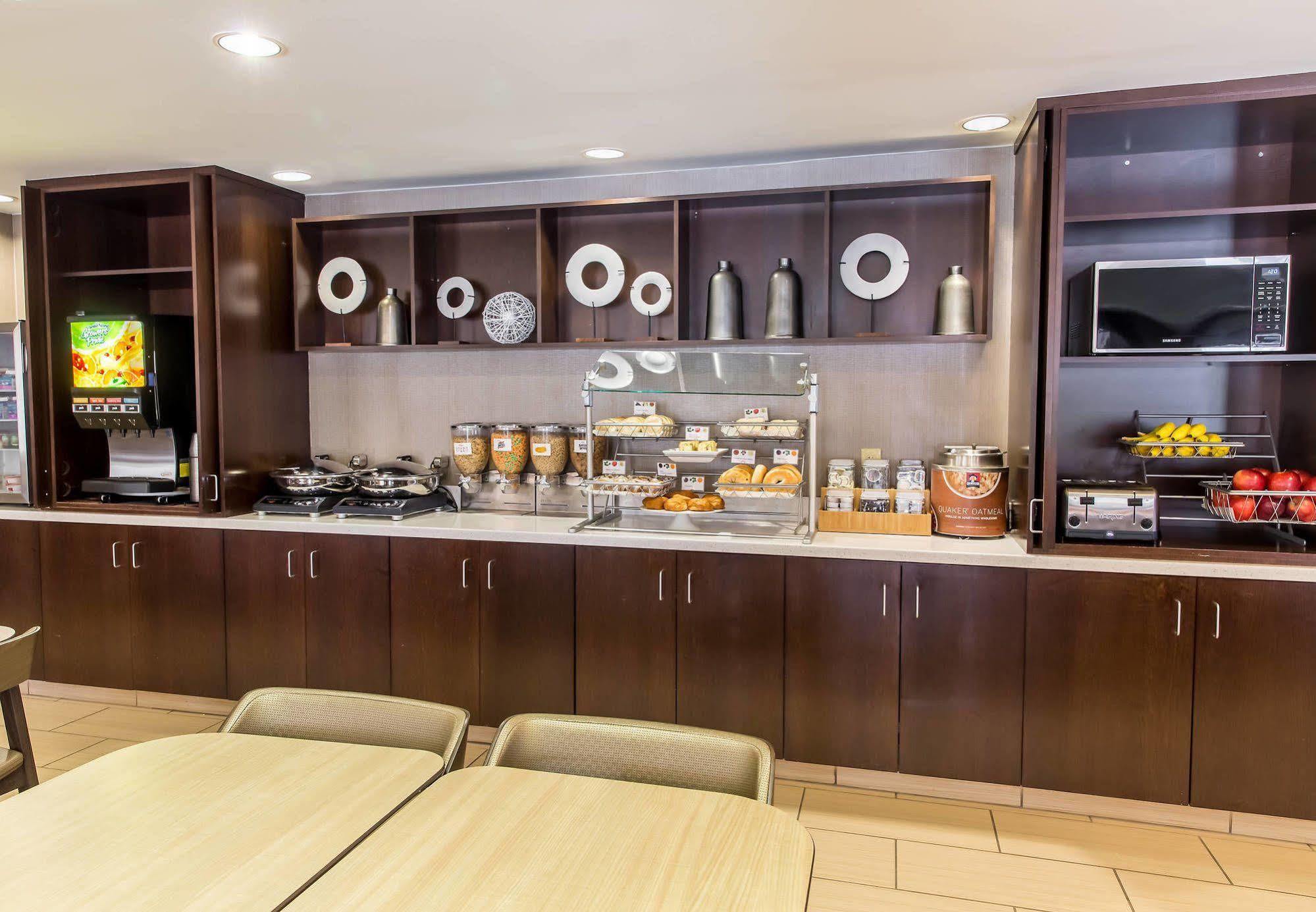 Springhill Suites By Marriott Houston Brookhollow Екстериор снимка